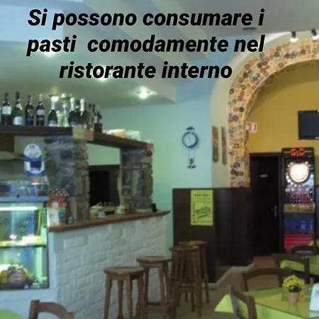 Italia 2*